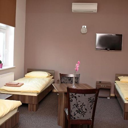 Noclegi Gemini Dom Elbing Zimmer foto