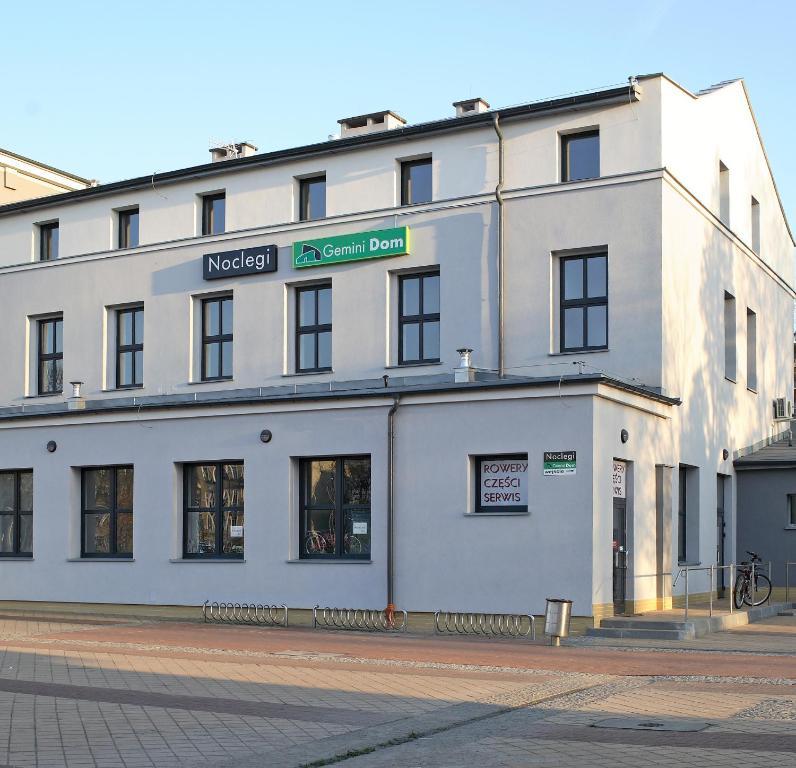 Noclegi Gemini Dom Elbing Exterior foto